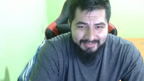 Snapshot of daviddelz chatting on 15, 2, 2025 David online show from 15, 2, 2025