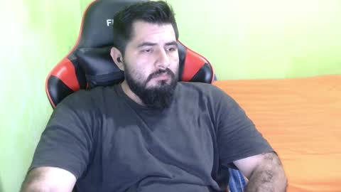 Snapshot of daviddelz chatting on 14, 9, 2025 David online show from 14, 9, 2025