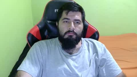 Snapshot of daviddelz chatting on 14, 1, 2026 David online show from 14, 1, 2026