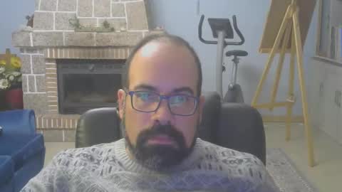 Snapshot of davidmax245 chatting on 26, 11, 2025 davidmax245 online show from 26, 11, 2025