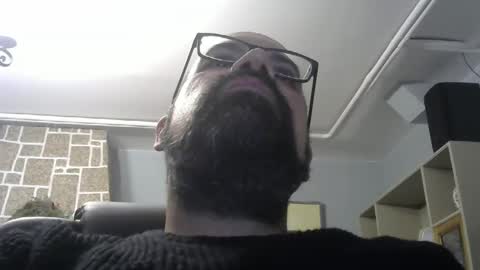 Snapshot of davidmax245 chatting on 14, 4, 2026 davidmax245 online show from 14, 4, 2026