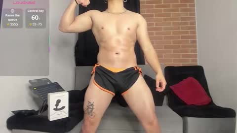 Snapshot of davidx_x21 chatting on 6, 11, 2025 davidx_x21 online show from 6, 11, 2025