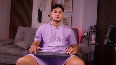 Davies brown    schedule 12pm to 5pm col time online show from 5, 11, 2025