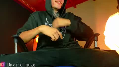 daviid_huge online show from 2, 8, 2026