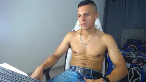 Snapshot of davisito7 chatting on 29, 1, 2025 David Angel online show from 29, 1, 2025