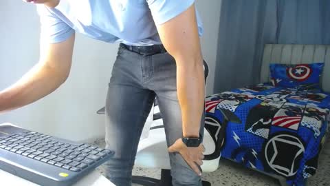 Snapshot of davisito7 chatting on 1, 2, 2025 David Angel online show from 1, 2, 2025