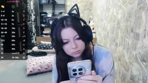 Alice online show from 4, 12, 2025