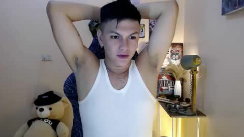 Snapshot of dax_x chatting on 23, 1, 2025 JC LOVER BOY online show from 23, 1, 2025