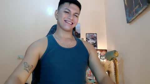 Snapshot of dax_x chatting on 25, 1, 2025 JC LOVER BOY online show from 25, 1, 2025