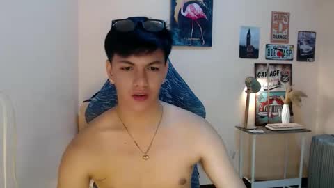 Snapshot of dax_x chatting on 16, 11, 2025 JC LOVER BOY online show from 16, 11, 2025