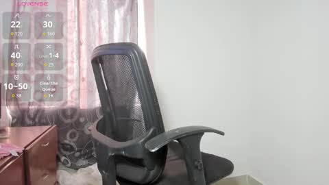 Dayan foxx online show from 14, 2, 2026