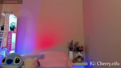 Dayana Hill online show from 2, 7, 2026