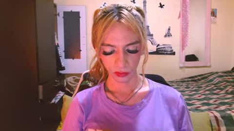 dayanna_01_ online show from 13, 7, 2026