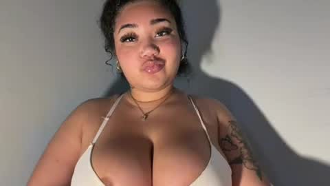 dayqueen1 online show from 6, 8, 2026