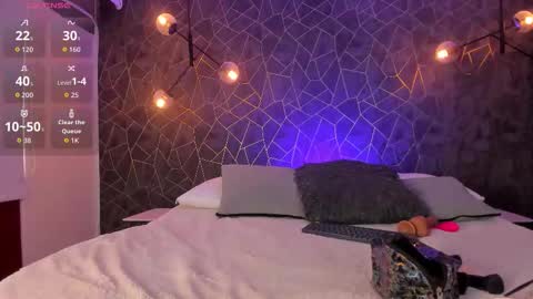 DAYRA ANGELS online show from 25, 11, 2025