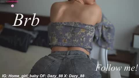 Snapshot of dazy_88 chatting on 5, 10, 2025 Dazy My Fansly online show from 5, 10, 2025