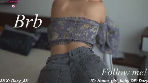 Snapshot of dazy_88 chatting on 9, 10, 2025 Dazy My Fansly online show from 9, 10, 2025