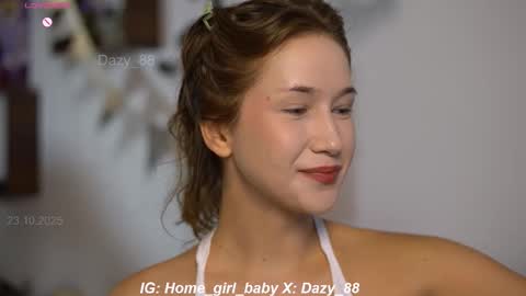 Snapshot of dazy_88 chatting on 2, 11, 2025 Dazy My Fansly online show from 2, 11, 2025