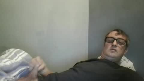 Dazzill online show from 7, 10, 2025
