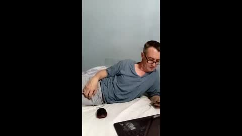 Dazzill online show from 30, 4, 2026