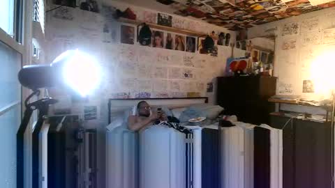 Snapshot of dbeamon92 chatting on 12, 3, 2026 dbeamon92 online show from 12, 3, 2026