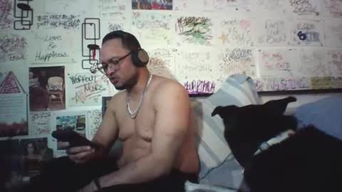 dbeamon92 online show from 13, 4, 2026