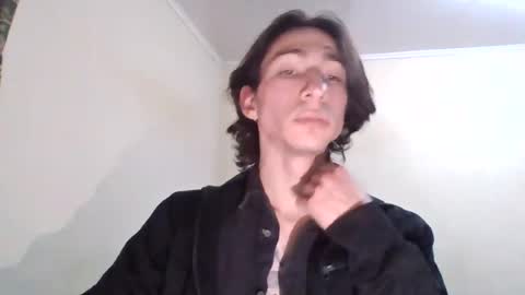 Snapshot of dd_veas chatting on 6, 7, 2026 lonely boy online show from 6, 7, 2026