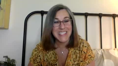 Snapshot of ddmolly chatting on 7, 4, 2026 DDMolly online show from 7, 4, 2026