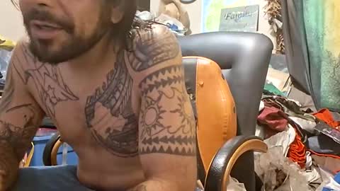 deadbirdink8o8 online show from 1, 4, 2026