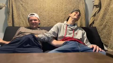 deafguyproud69 online show from 7, 4, 2026