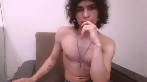 Snapshot of dean_raven chatting on 25, 11, 2025 dean_raven online show from 25, 11, 2025