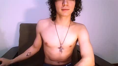 Snapshot of dean_raven chatting on 5, 12, 2025 dean_raven online show from 5, 12, 2025