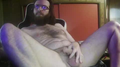 Snapshot of deandickshire chatting on 7, 11, 2025 Dean Dickshire online show from 7, 11, 2025