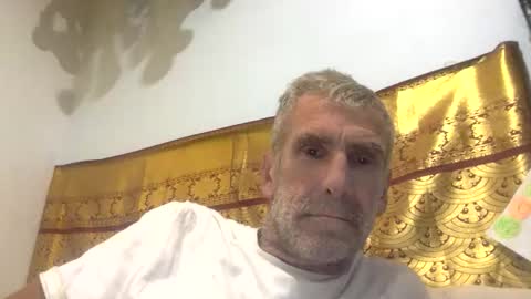 deanofflove221000 online show from 1, 3, 2026