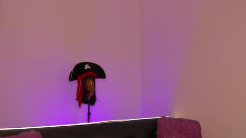 dearmilu28 online show from 30, 1, 2025