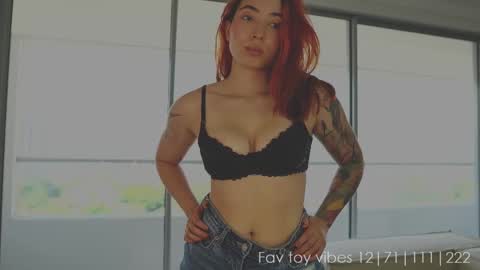 NINA   30OFF online show from 9, 10, 2025