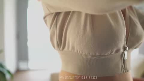 NINA   30OFF online show from 10, 11, 2025