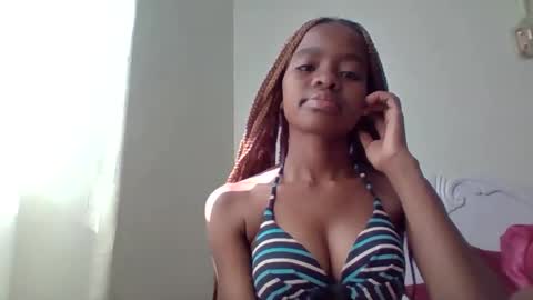 Snapshot of dearygirl chatting on 18, 2, 2025 lilian online show from 18, 2, 2025