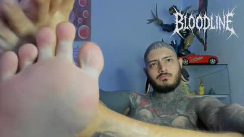    online show from 18, 12, 2025