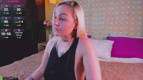 Debbie Mon Tue Fri Sun Sat GMT 3 1000am - 0400pm  online show from 6, 7, 2026