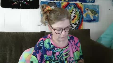 DEBBIE online show from 19, 7, 2026