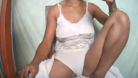 DebbieRiseX online show from 15, 4, 2026