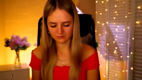 Snapshot of deboralarson chatting on 14, 11, 2025 Debora online show from 14, 11, 2025