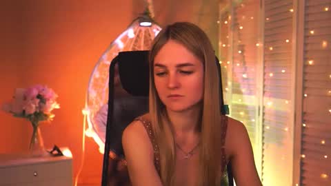 Snapshot of deboralarson chatting on 12, 3, 2026 Debora online show from 12, 3, 2026