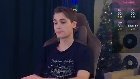 Snapshot of debugmee chatting on 14, 12, 2025 Samuel online show from 14, 12, 2025