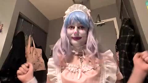 Snapshot of deedeequeen420 chatting on 14, 10, 2025 deedeequeen420 online show from 14, 10, 2025