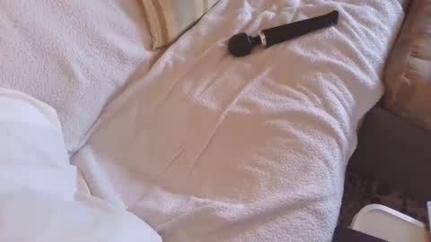 Snapshot of deeplyhydrates chatting on 16, 2, 2025 deeplyhydrates online show from 16, 2, 2025