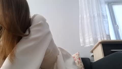 Snapshot of deettabinker chatting on 11, 3, 2026 Camila online show from 11, 3, 2026