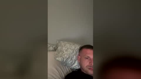 deezznutt online show from 15, 2, 2026