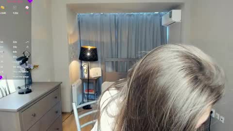 Laura online show from 13, 4, 2026